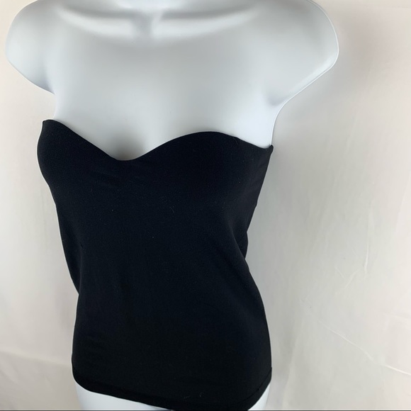✨Ambiance Black Strapless Built In Bra Tube Top - Picture 11 of 11